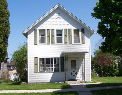 1531 S 10th St, Sheboygan, WI 53081