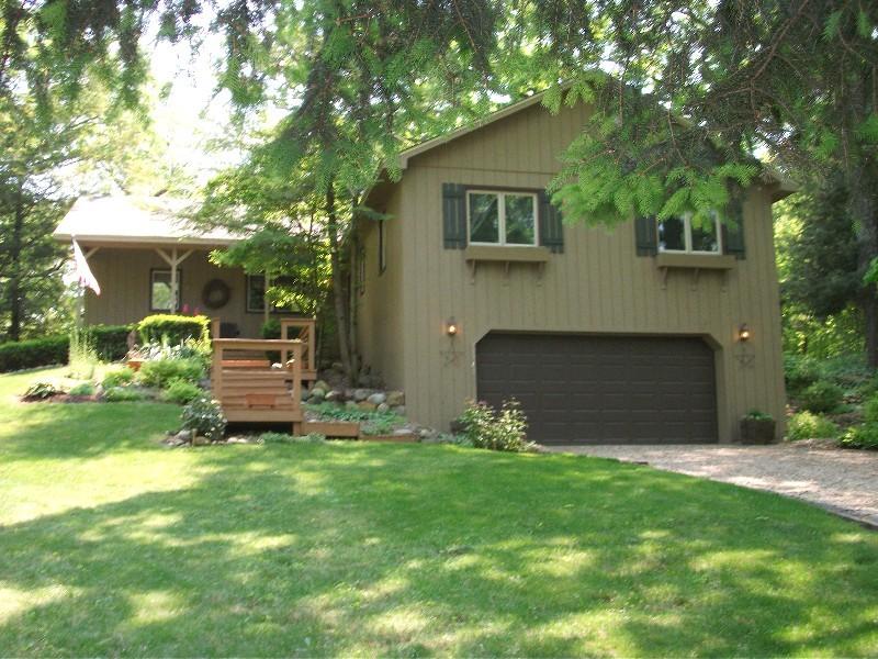 11740 314th Ave, Randall, WI 53181