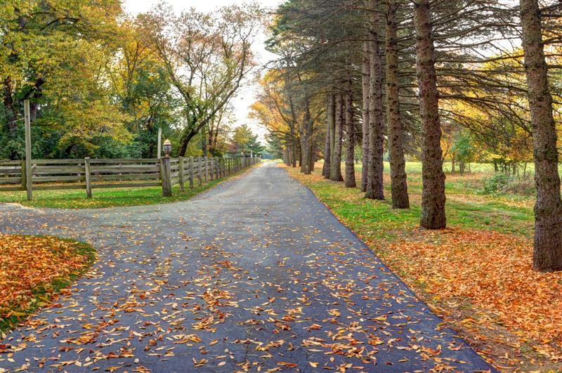 4717 Pine Meadows Ln., Chenequa, WI 53029