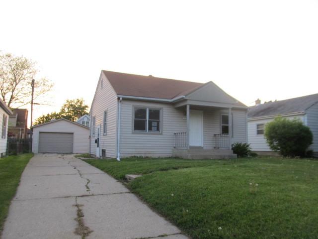 3471 N 92nd St, Milwaukee, WI 53222