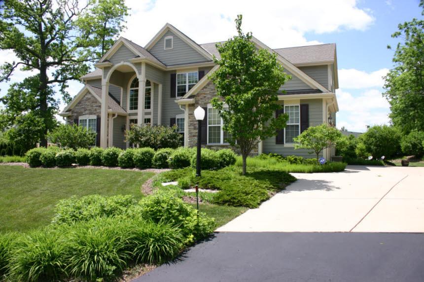 6825 N Coventry Ct., Milwaukee, WI 53224