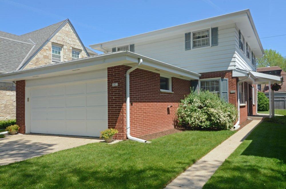 5022 N Woodburn St., Whitefish Bay, WI 53217