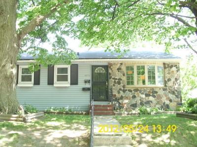 4872 S 7th St, Milwaukee, WI 53221