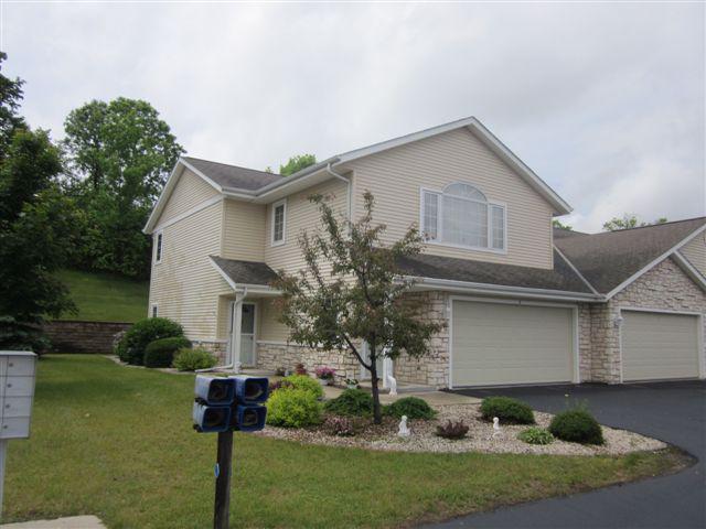 2385 Country Creek Cir. #1, West Bend, WI 53095