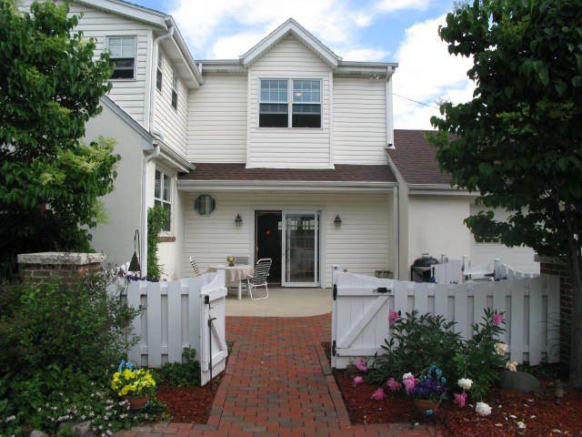 4700 N Elkhart Ave., Whitefish Bay, WI 53211