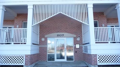 207 54th St #3B, Kenosha, WI 53140