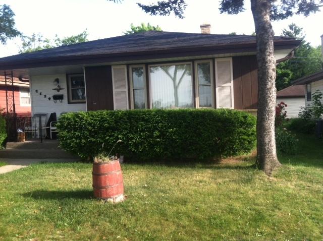 7129 W Florist Ave, Milwaukee, WI 53218