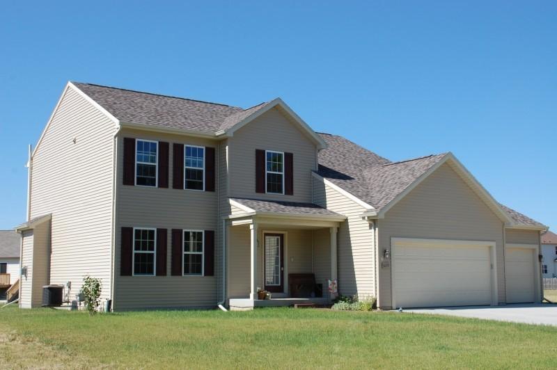 6339 Bradley Rd, Mount Pleasant, WI 53406