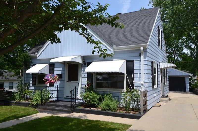 9144 W Park Hill, Milwaukee, WI 53226