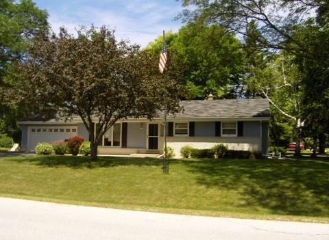 5730 W Donna Dr, Brown Deer, WI 53223