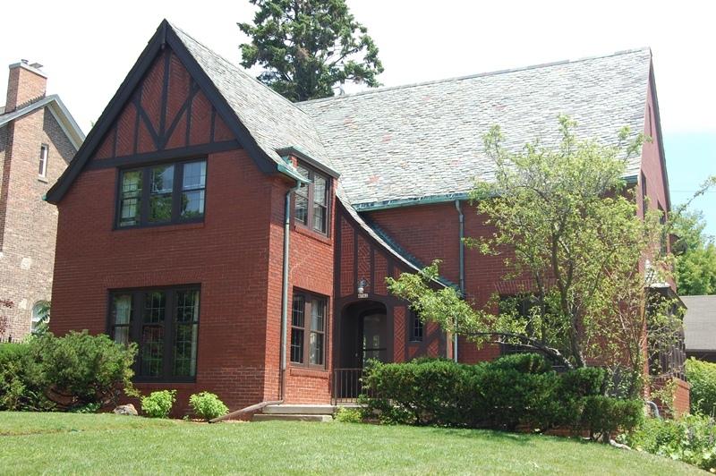 4782 N Cumberland Blvd, Whitefish Bay, WI 53211