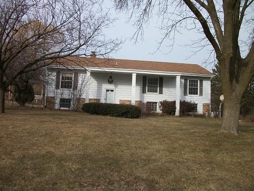 18070 Redvere Dr., Brookfield, WI 53045