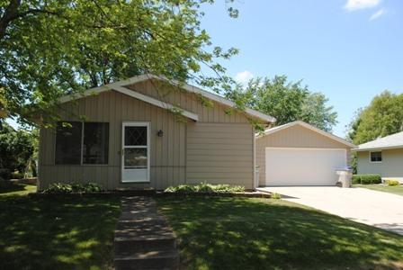 5253 S 8th St., Milwaukee, WI 53221