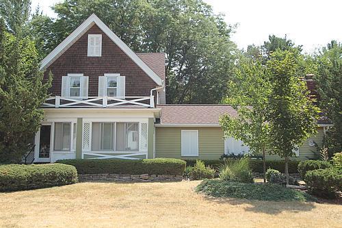 619 State St., Oconomowoc, WI 53066