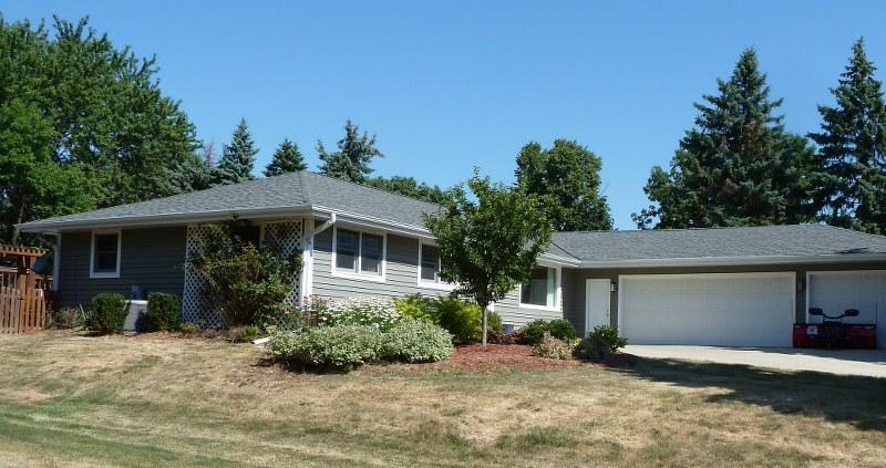 3811 S 124th St., New Berlin, WI 53228