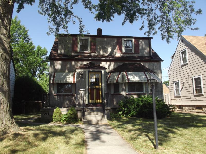 4311 N 48th St, Milwaukee, WI 53216