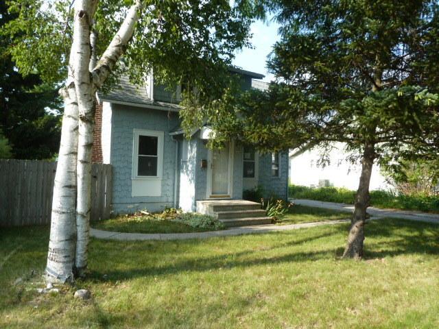 1416 Summit Ave, Waukesha, WI 53188