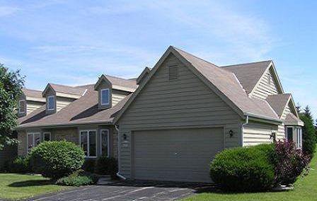 W178N9878 Riversbend Cir, Germantown, WI 53022