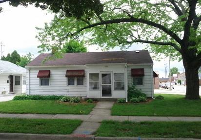 2704 N 63rd St, Milwaukee, WI 53210