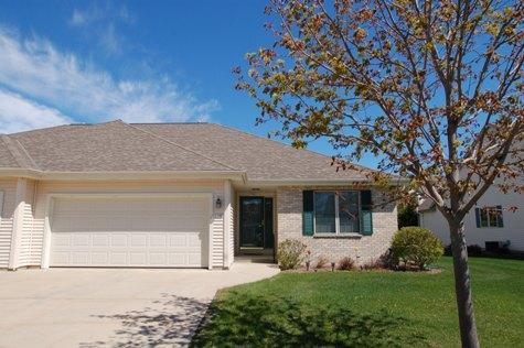 1788 Cherokee St, Grafton, WI 53024