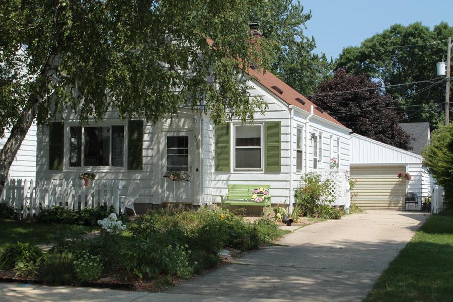 4736 N Diversey Blvd., Whitefish Bay, WI 53211