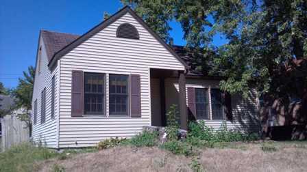 211 N 4th Ave, Onalaska, WI 54650