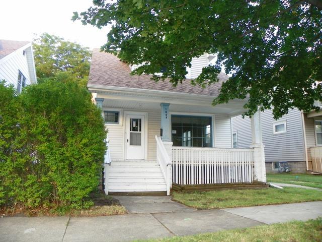 1809 Grange Ave, Racine, WI 53403