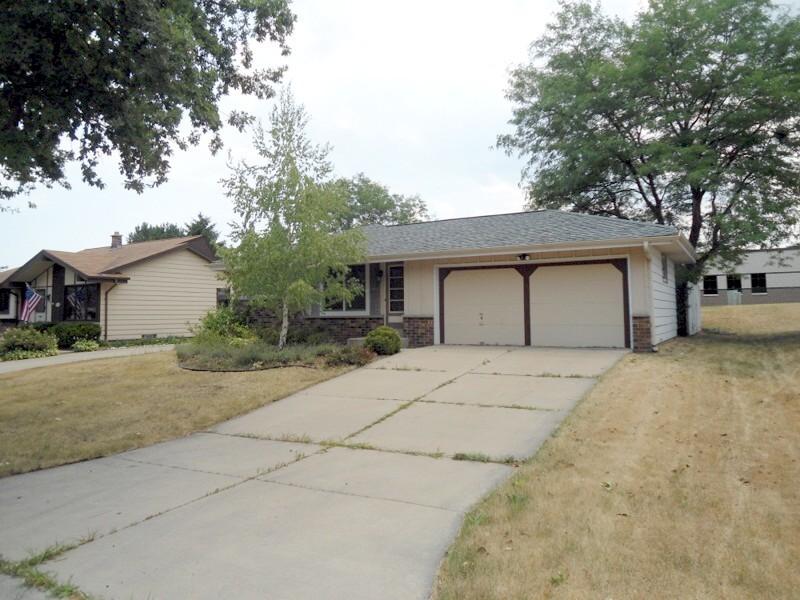 9643 W Arch Ave., Milwaukee, WI 53224
