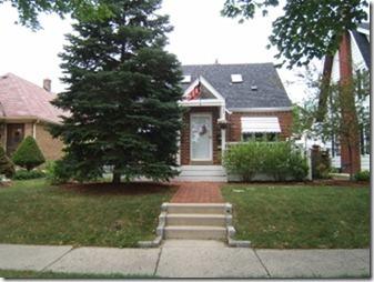 6738 W Hayes Ave, West Allis, WI 53219