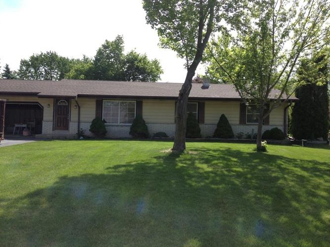 5350 S Oakridge Dr., New Berlin, WI 53146