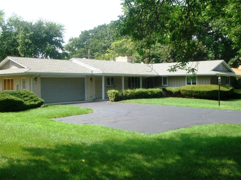 4106 Lathrop Ave, Mount Pleasant, WI 53405