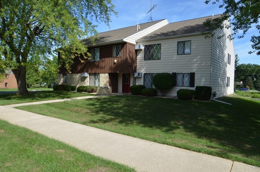 841 Evergreen Dr., Hartford, WI 53027