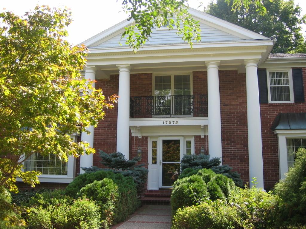 17275 Morningview Ct, Brookfield, WI 53045