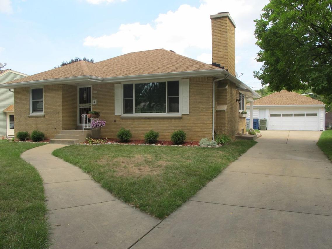 3270 S 58th St., Milwaukee, WI 53219