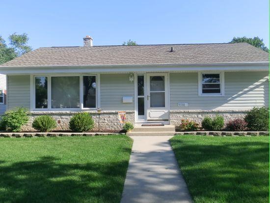 9330 W Eden Pl., Milwaukee, WI 53228