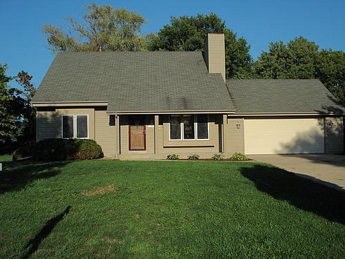 7112 S 46th St, Franklin, WI 53132