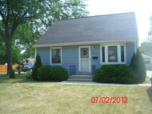 3226 S 56th St, Milwaukee, WI 53219