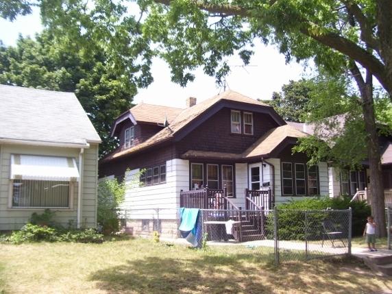 4921 N 36th St, Milwaukee, WI 53209