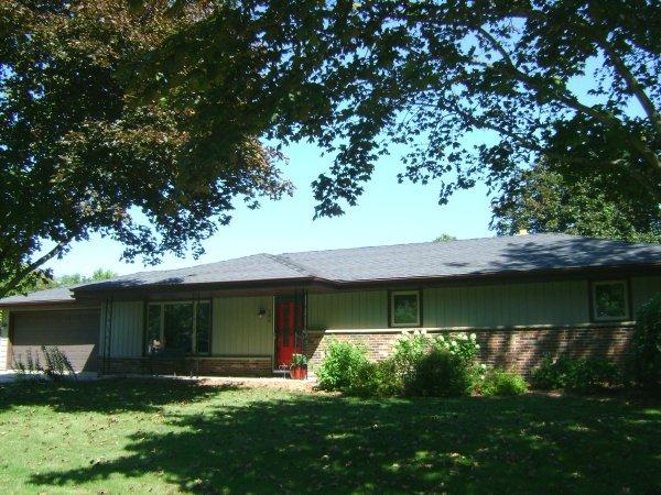140 Edmaro St., Fredonia, WI 53021