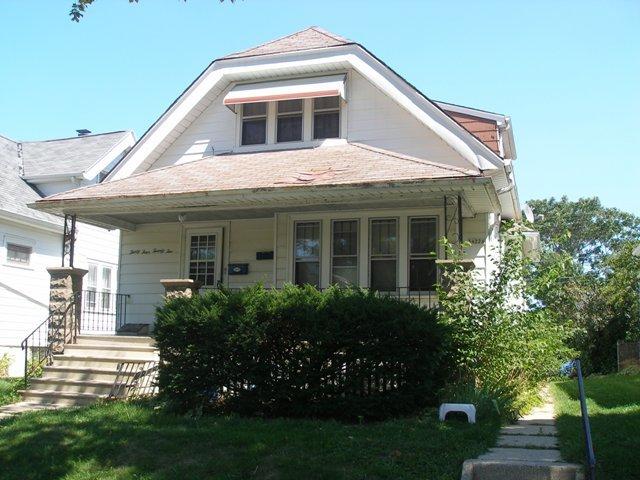 3422 S 14th St, Milwaukee, WI 53215