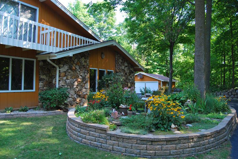 4448 Trillium Ln, Polk, WI 53086
