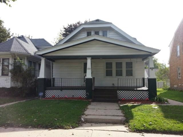 5256 N 37th St, Milwaukee, WI 53209