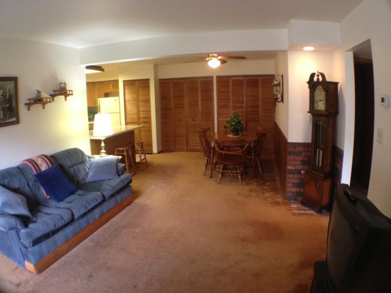 N82W13492 Fond Du Lac Ave. #D-204, Menomonee Falls, WI 53051