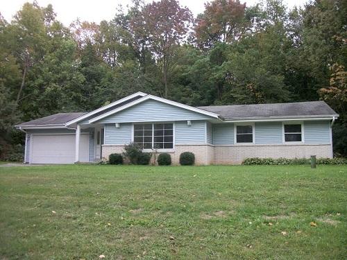 21795 Mayrose Blvd, Brookfield, WI 53045