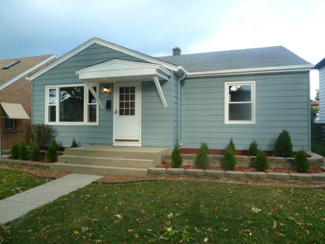 3434 S 17th St, Milwaukee, WI 53215