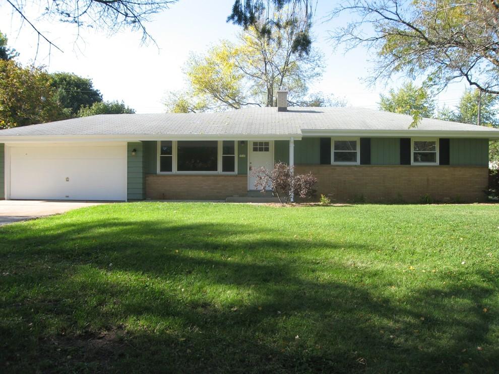 5735 Lochleven Ln., New Berlin, WI 53146