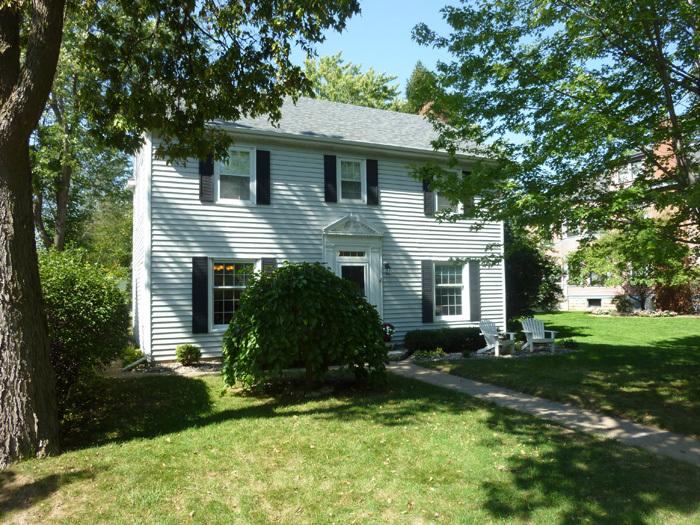 400 S 15th St, La Crosse, WI 54601