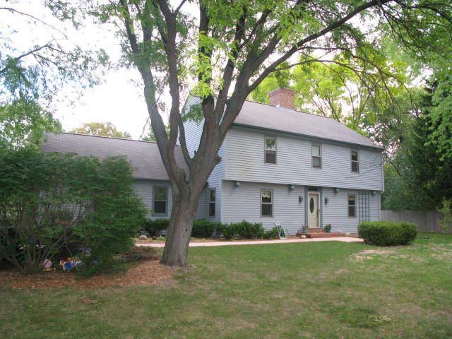 20275 Linden Ln., Brookfield, WI 53045