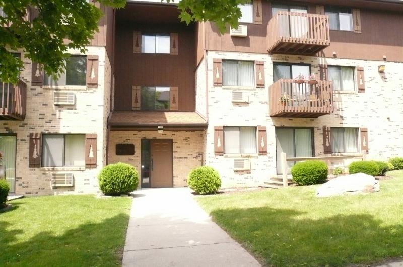 928 Wisconsin Ave. #103, Sheboygan, WI 53081