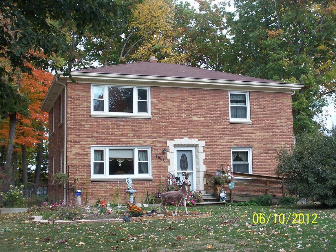 1908 W Ramsey Ave, Milwaukee, WI 53221